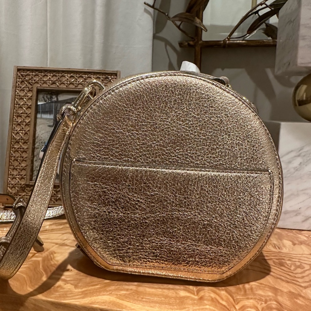 Henri Bendel Hat Box Purse - Picture 2 of 3